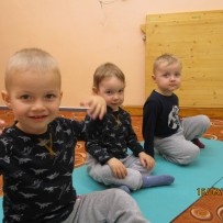 3 odd. - jóga Březen.