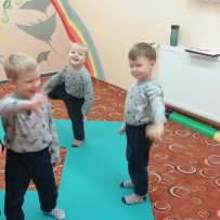 3 odd. - jóga Březen.