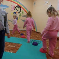 3 odd. - Jóga duben