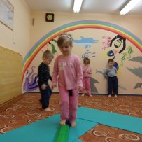 3 odd. - Jóga duben