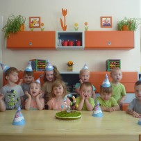 2. oddělení NAROZENINY  ČERVEN