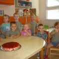 2. odd. první rozlučka s jesličkami, s dortíkem a hudbou