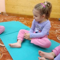 3 odd. - jóga 29.3.2023