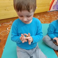 3 odd. - jóga 12.4.2023