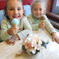 3. odd. - Rozlučka v cukrárně