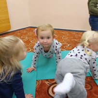 3 odd. - jóga 23.10.2023