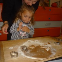 2. oddělení  -pečeme perníčky na karneval