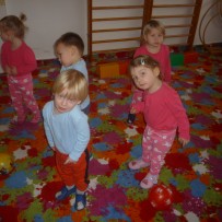2. oddělení  -  Rádi si zacvičíme.