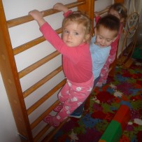 2. oddělení  -  Rádi si zacvičíme.