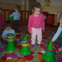 2. oddělení  -  Rádi si zacvičíme.