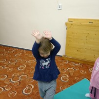 3 odd. - jóga 25.3. 2024