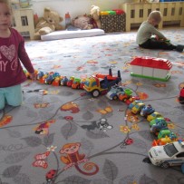 2. odd. Stavebnice, magnet. tabulky rozvíjí kreativitu,motoriku,představivost.