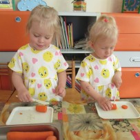 2. odd. Nejdříve práce a potom odměna.