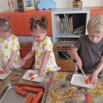 2. odd. Nejdříve práce a potom odměna.