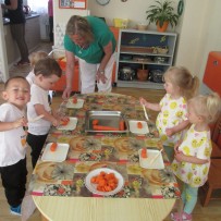 2. odd. Nejdříve práce a potom odměna.