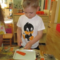 2. odd. Nejdříve práce a potom odměna.