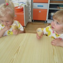 2. odd. Nejdříve práce a potom odměna.