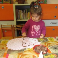 2. odd. Cvičíme, tančíme, malujeme, kreslíme
