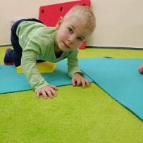 3 odd. - jóga 14.10..2024