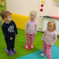 3 odd. - jóga 14.10..2024