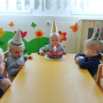 1. oddělení - slavíme narozeniny