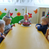 1. oddělení - slavíme narozeniny