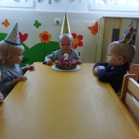 1. oddělení - slavíme narozeniny