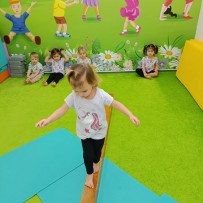 2 odd. - jóga  21.1. 2025