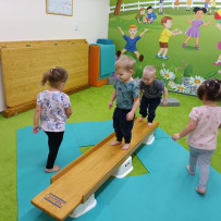 2 odd. - jóga  21.1. 2025