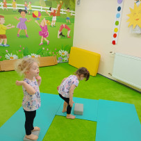 2 odd. - jóga  21.1. 2025