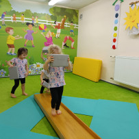 2 odd. - jóga  21.1. 2025