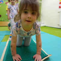 2 odd. - jóga 4.2.2025