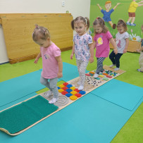 2 odd. - jóga 4.2.2025