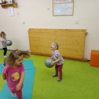 2 odd. - jóga 11.2.2025