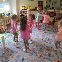 2. oddělení Stefanie má narozeniny