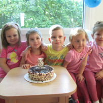 Ríša má narozeniny  2.odd