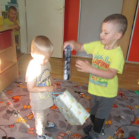 Ríša má narozeniny  2.odd