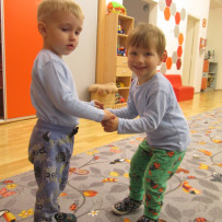 2. odd. Hrajeme,zpíváme,tančíme.