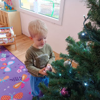 3. oddělení - zdobení vánočního stromečku