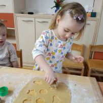 3. odd. - pečeme cukroví