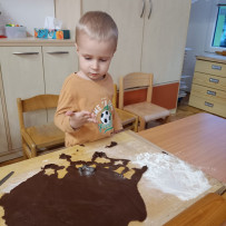 3. odd. - pečeme cukroví