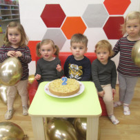 2. oddělení  Slavíme 2. narozeniny
