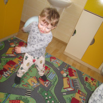 2. odd. Venku zima a náledí , v jesličkách teplo a pohoda