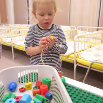 2. odd. Venku zima a náledí , v jesličkách teplo a pohoda