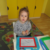 2. odd. Venku zima a náledí , v jesličkách teplo a pohoda