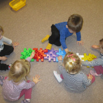 2. odd. Venku zima a náledí , v jesličkách teplo a pohoda