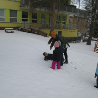 2.odd. Výchovné zaměstnání na zimní zahrádce.